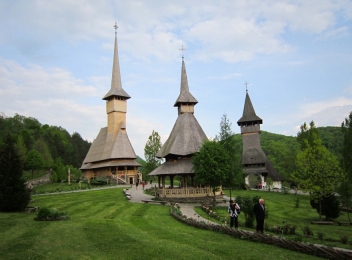 S-a lansat Ruta Cultural Turistică a Bisericilor de Lemn din România
