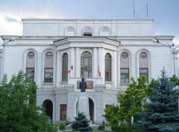 Teatrul Mihai Eminescu - Botosani