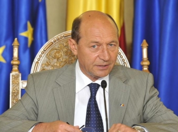 Traian Băsescu despre achiziția de terenuri de la Călărași: “Este un joc politic al USL. Nu mi-aș fi permis ilegalități”