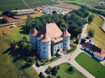 Castelul Bethlen-Haller din Cetatea de Baltă