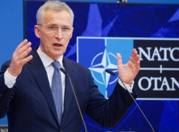 Șeful NATO: Sprijinul militar pentru Ucraina este cea mai rapidă cale spre pace