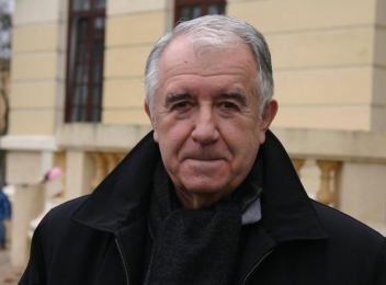 Avocata Lăcrămioara Stavire candidează la Primărie ca iepuraș al lui Eugen Durbacă