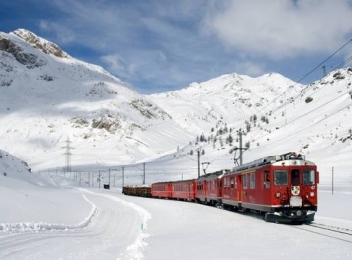 CFR Călători a dat drumul Trenurilor Zăpezii 2019