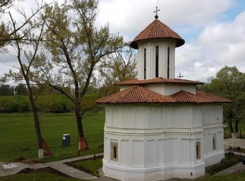 Mănăstirea Coșoteni și legenda lui Negru Vodă