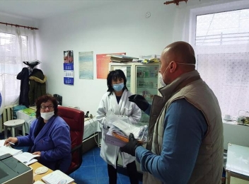 Primarul, viceprimarul și consilierii locali din Poiana Câmpina și-au donat indemnizațiile, pentru a cumpăra echipamente de protecție și dezinfectanți