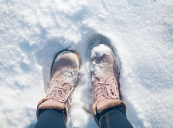 Sfaturi pentru întreținerea corectă a încălțămintei în sezonul rece