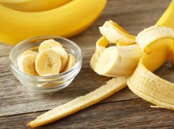 Banana - fructul care calmează mintea și apetitul