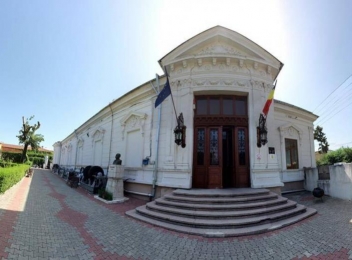 Muzeul Național al Petrolului - unic în România