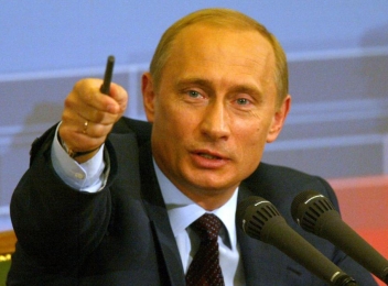Putin a discutat cu Obama la telefon, timp de 90 de minute, despre situaţia din Ucraina