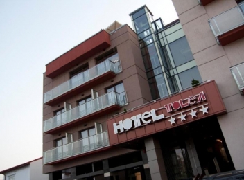 HOTEL TOLEA 4 * TARGOVISTE, ROMANIA
