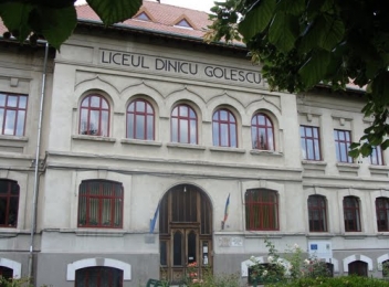 Colegiul National Dinicu Golescu